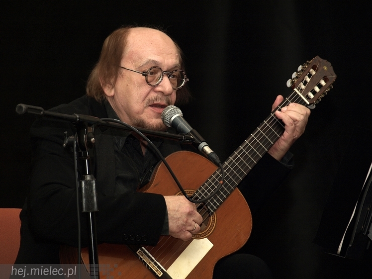 Festiwal Poezji Słowiańskiej z przystankiem w Mielcu. Swoje utwory zaprezentowali polscy i zagraniczni twórcy