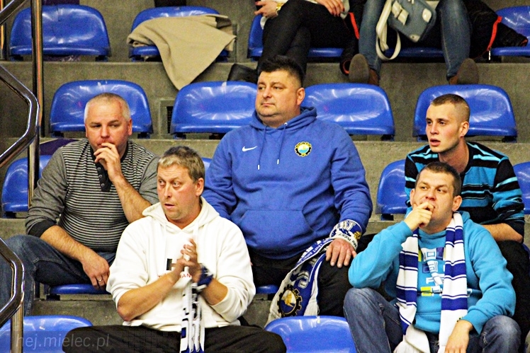 UKS Szóstka Mielec - AGH Kraków 0:3