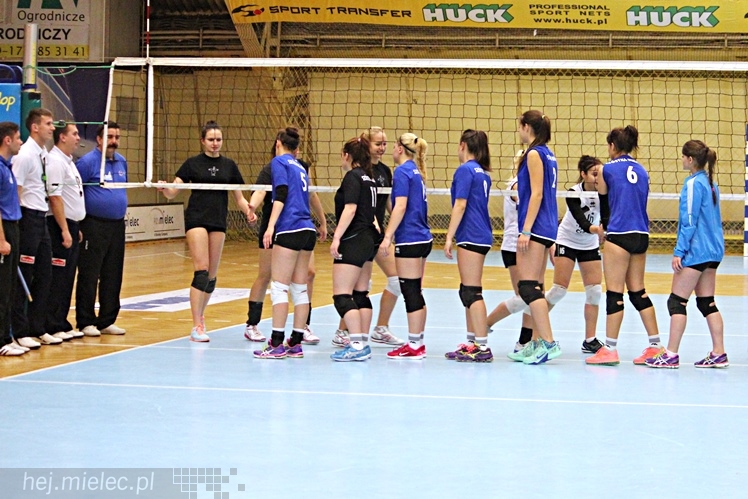 UKS Szóstka Mielec - AGH Kraków 0:3