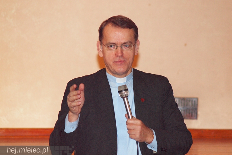 Czy genderyzm zawładnie światem? Ksiądz Oko przestrzegał mielczan