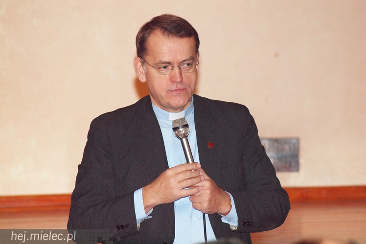 Czy genderyzm zawładnie światem? Ksiądz Oko przestrzegał mielczan