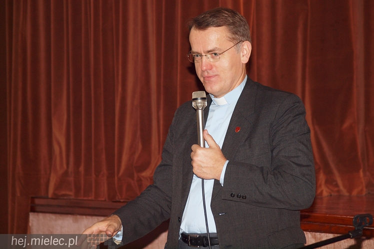 Czy genderyzm zawładnie światem? Ksiądz Oko przestrzegał mielczan