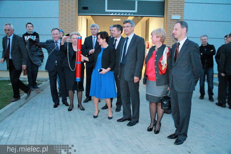 Minister Edukacji w Mielcu odwiedziła także modelarzy