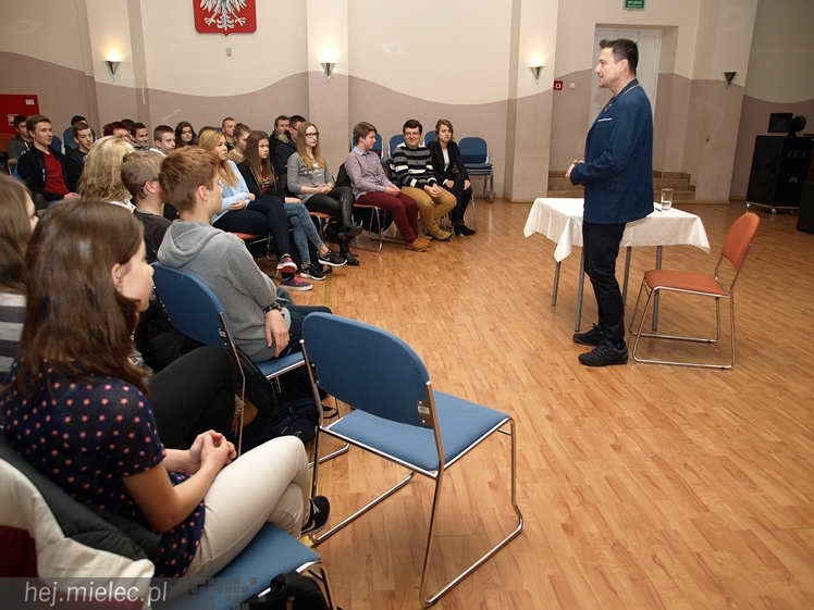 Spotkanie Jacka Kawalca z mielecką młodzieżą w ramach 