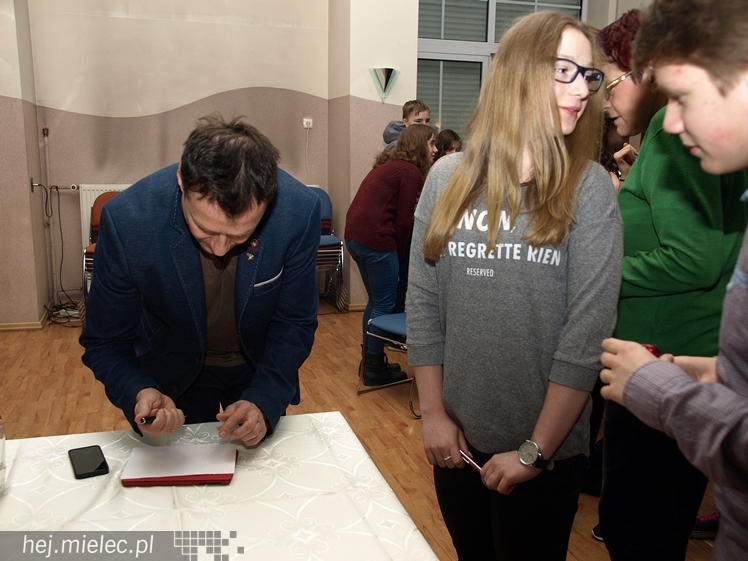 Spotkanie Jacka Kawalca z mielecką młodzieżą w ramach 