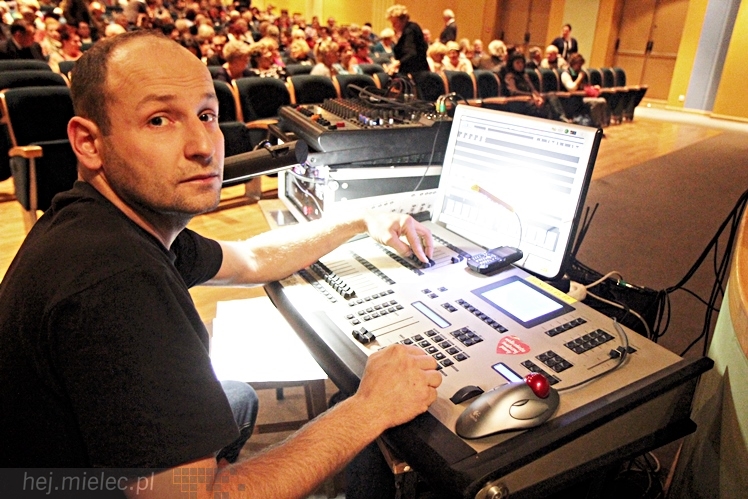 Na taki monodram mielczanie czekali! Jacek Kawalec w popisowym występie na deskach SCK