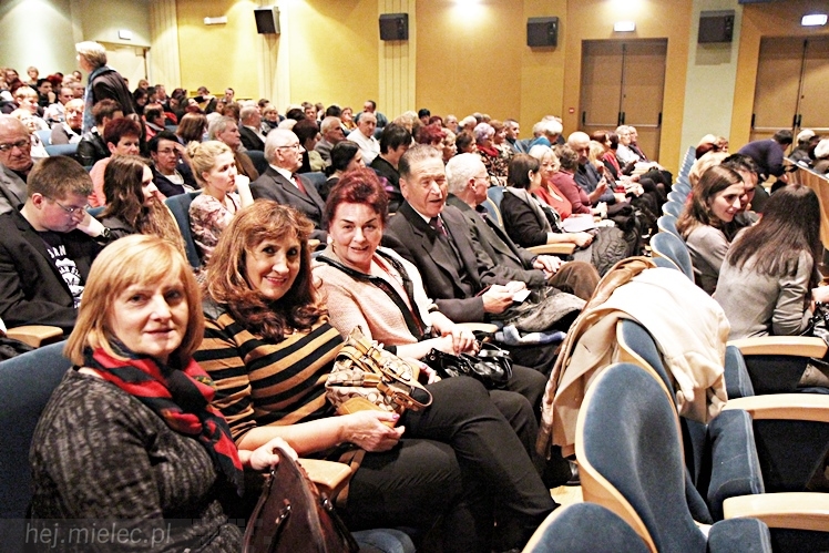 Na taki monodram mielczanie czekali! Jacek Kawalec w popisowym występie na deskach SCK