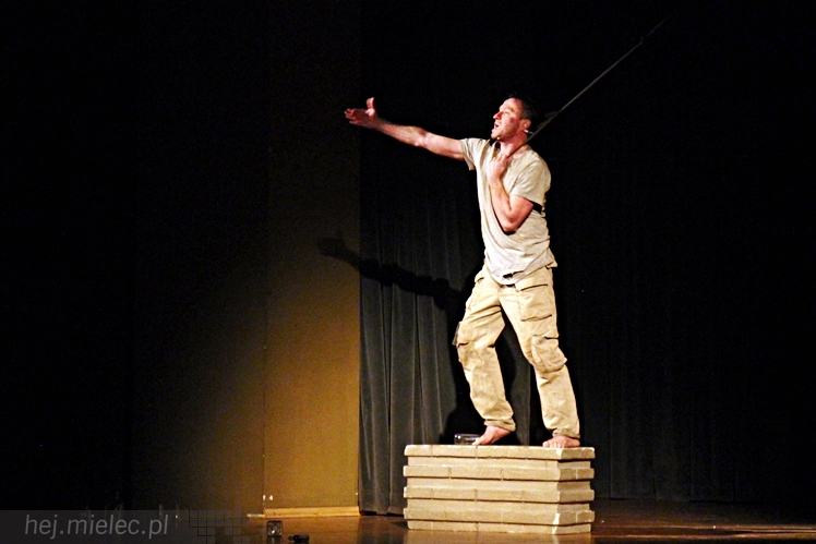 Na taki monodram mielczanie czekali! Jacek Kawalec w popisowym występie na deskach SCK