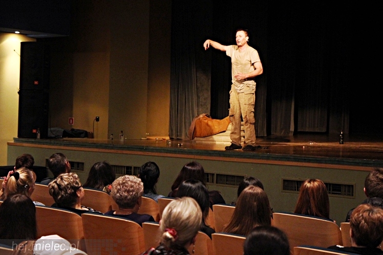 Na taki monodram mielczanie czekali! Jacek Kawalec w popisowym występie na deskach SCK