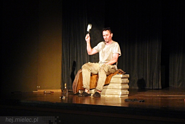 Na taki monodram mielczanie czekali! Jacek Kawalec w popisowym występie na deskach SCK