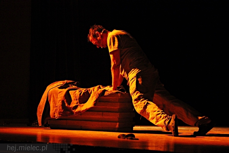 Na taki monodram mielczanie czekali! Jacek Kawalec w popisowym występie na deskach SCK