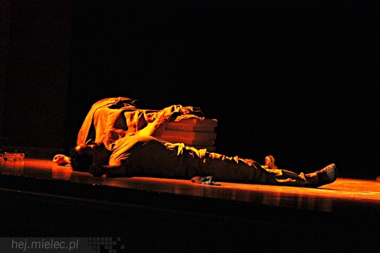 Na taki monodram mielczanie czekali! Jacek Kawalec w popisowym występie na deskach SCK
