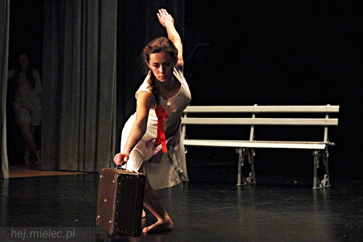 VIII Ogólnopolski Festiwal Tańca Współczesnego - ?Kontrasty?
