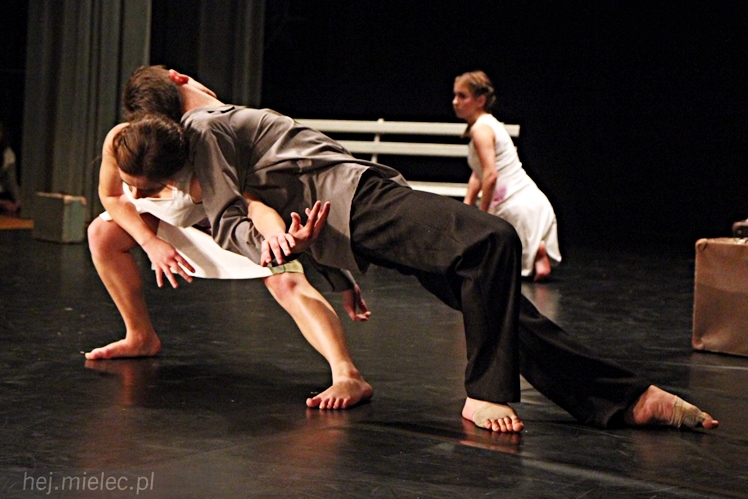 VIII Ogólnopolski Festiwal Tańca Współczesnego - ?Kontrasty?