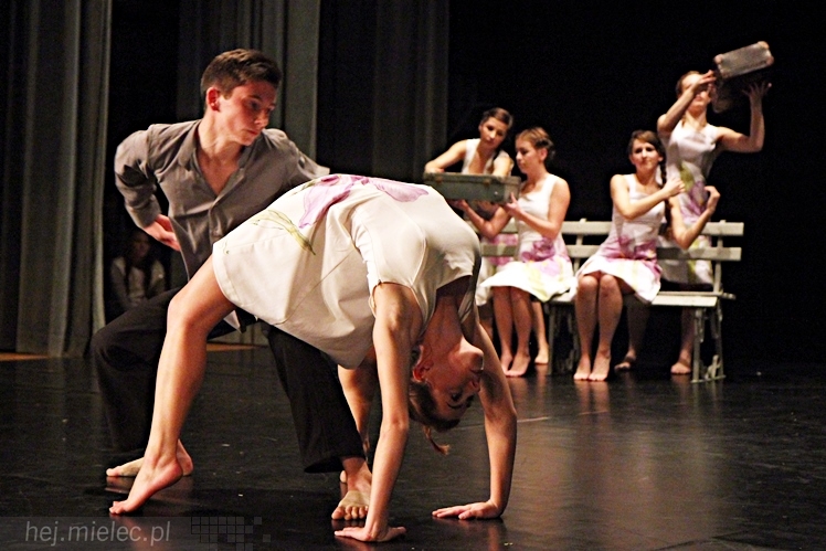 VIII Ogólnopolski Festiwal Tańca Współczesnego - ?Kontrasty?