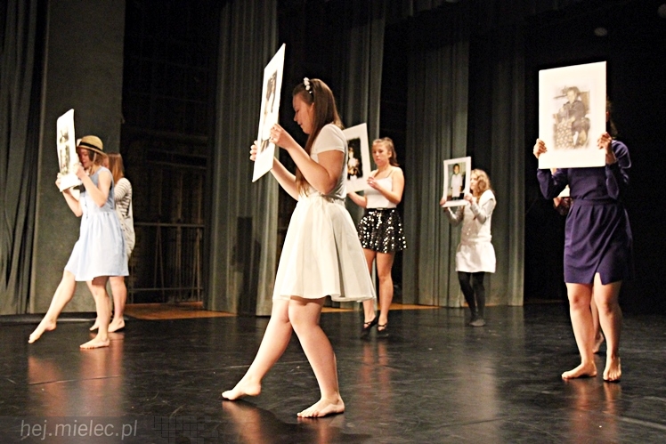 VIII Ogólnopolski Festiwal Tańca Współczesnego - ?Kontrasty?