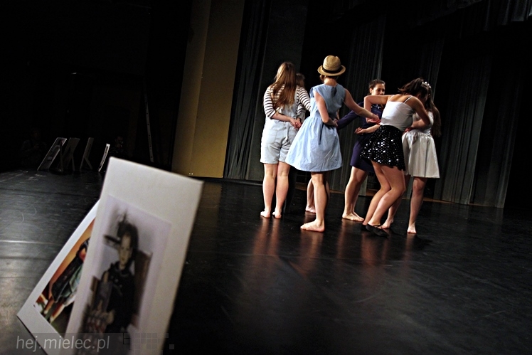 VIII Ogólnopolski Festiwal Tańca Współczesnego - ?Kontrasty?