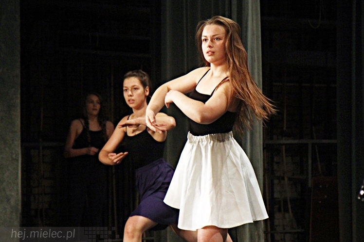 VIII Ogólnopolski Festiwal Tańca Współczesnego - ?Kontrasty?