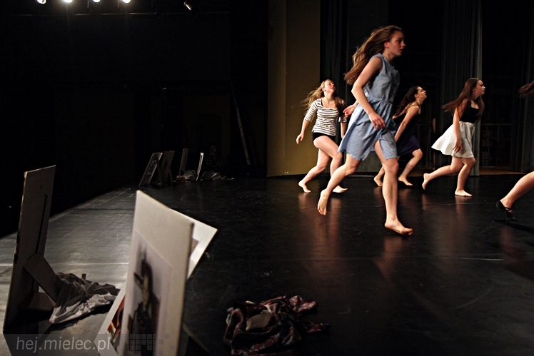 VIII Ogólnopolski Festiwal Tańca Współczesnego - ?Kontrasty?