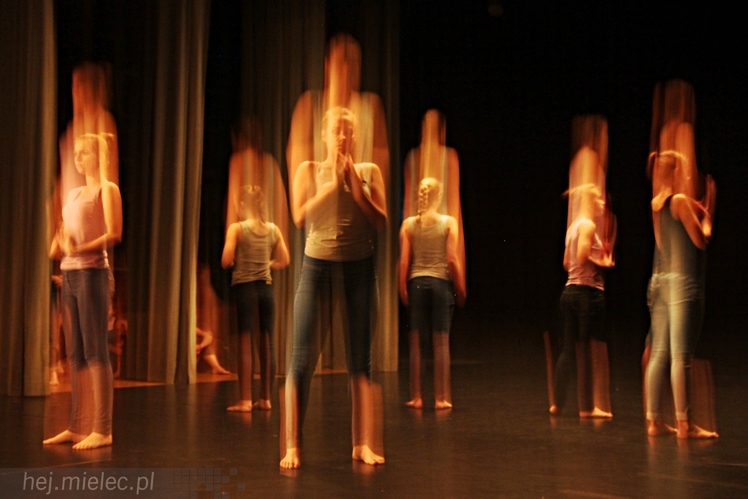 VIII Ogólnopolski Festiwal Tańca Współczesnego - ?Kontrasty?