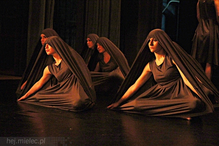 VIII Ogólnopolski Festiwal Tańca Współczesnego - ?Kontrasty?
