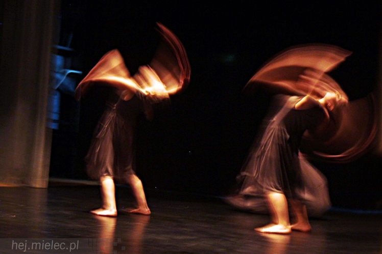 VIII Ogólnopolski Festiwal Tańca Współczesnego - ?Kontrasty?