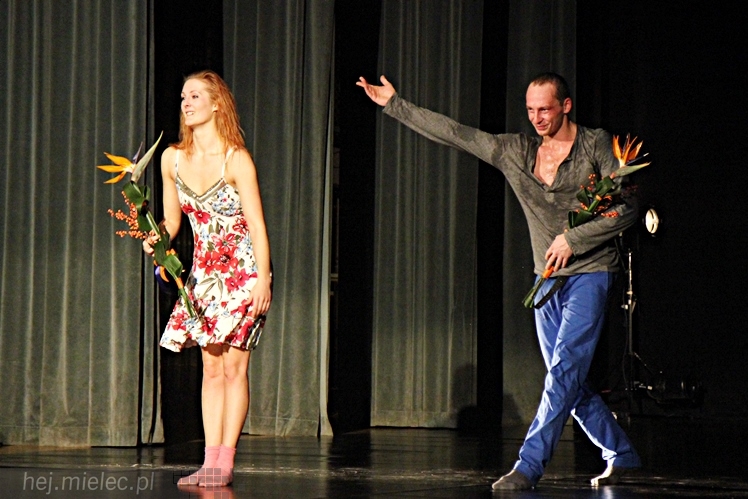 VIII Ogólnopolski Festiwal Tańca Współczesnego - Natalia Madejczyk i Michał Łabuś w spektaklu ?Uwikłani?