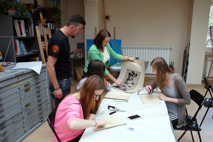 Dwa miesiące ?Wariacji kulturalnych?: ponad 1200 uczestników, 20 wykładowców i 12 działań