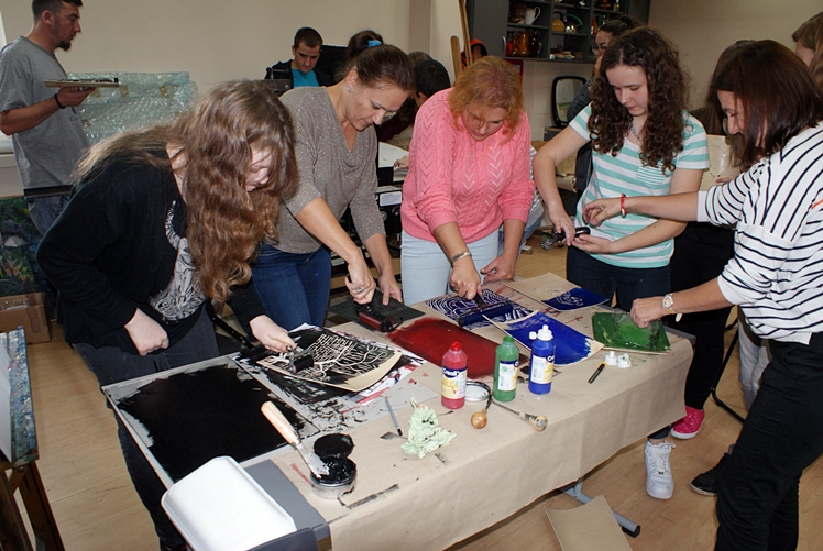 Dwa miesiące ?Wariacji kulturalnych?: ponad 1200 uczestników, 20 wykładowców i 12 działań