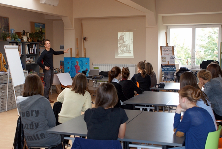 Dwa miesiące ?Wariacji kulturalnych?: ponad 1200 uczestników, 20 wykładowców i 12 działań