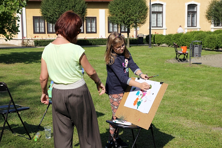 Dwa miesiące ?Wariacji kulturalnych?: ponad 1200 uczestników, 20 wykładowców i 12 działań