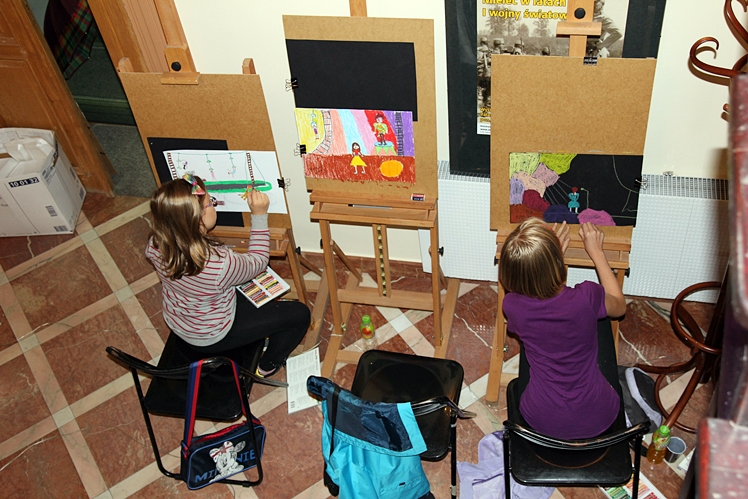 Dwa miesiące ?Wariacji kulturalnych?: ponad 1200 uczestników, 20 wykładowców i 12 działań