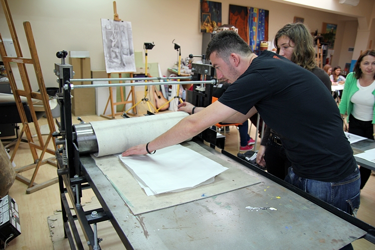 Dwa miesiące ?Wariacji kulturalnych?: ponad 1200 uczestników, 20 wykładowców i 12 działań