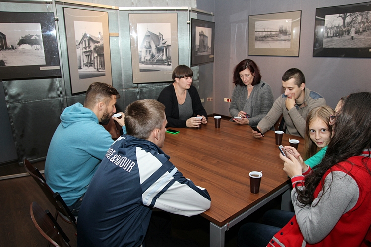 Dwa miesiące ?Wariacji kulturalnych?: ponad 1200 uczestników, 20 wykładowców i 12 działań