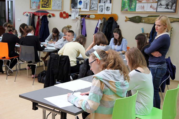 Dwa miesiące ?Wariacji kulturalnych?: ponad 1200 uczestników, 20 wykładowców i 12 działań