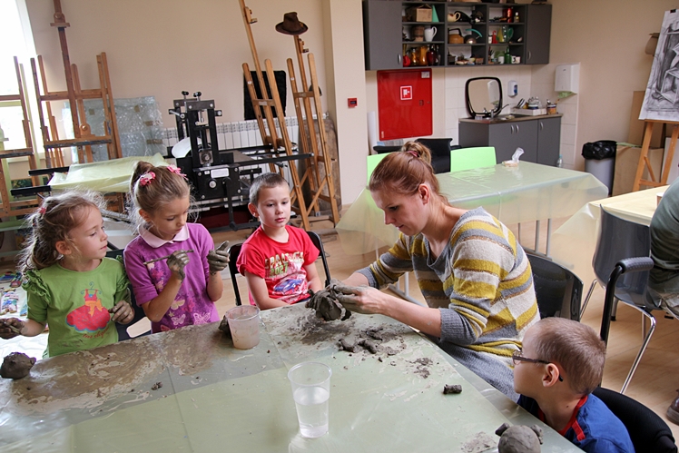 Dwa miesiące ?Wariacji kulturalnych?: ponad 1200 uczestników, 20 wykładowców i 12 działań