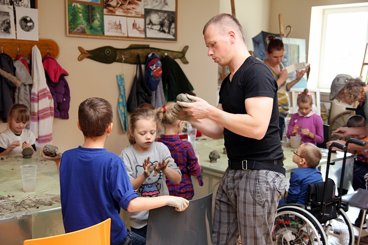 Dwa miesiące ?Wariacji kulturalnych?: ponad 1200 uczestników, 20 wykładowców i 12 działań