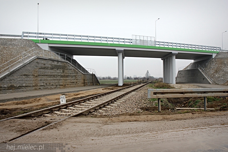 Zbliża się termin budowy ?rzochowskiego? etapu obwodnicy. Droga praktycznie gotowa
