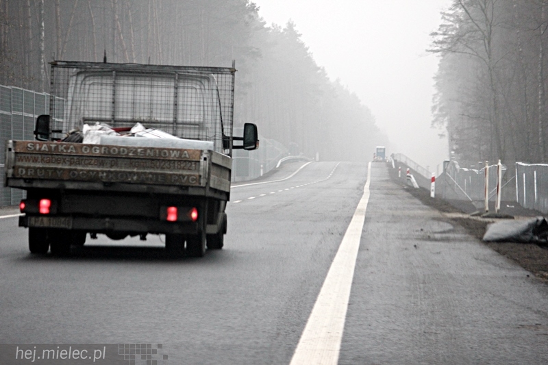Zbliża się termin budowy ?rzochowskiego? etapu obwodnicy. Droga praktycznie gotowa