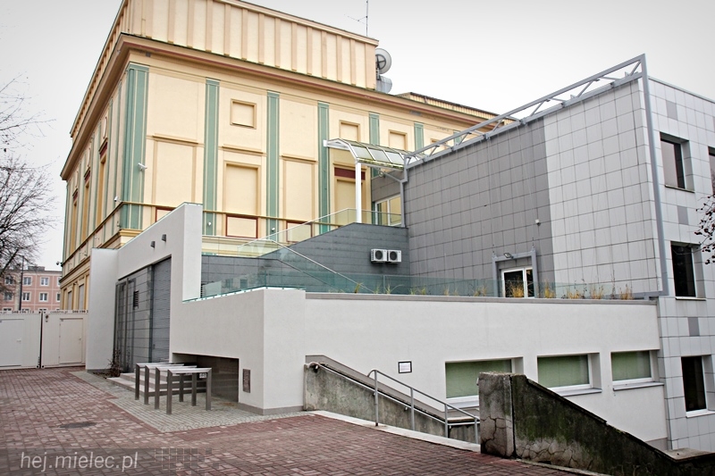 Tarasy SCK zyskały nowe oblicze, wiosną się zazielenią