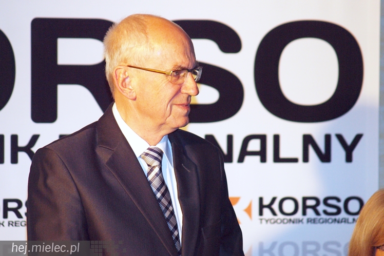 Jest czwarty tom Encyklopedii Mielca