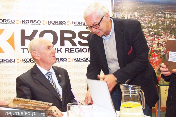 Jest czwarty tom Encyklopedii Mielca