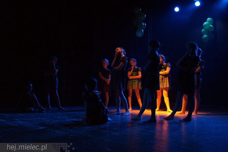 XIII Przegląd Zespołów Tanecznych ?Pasikonik 2014?