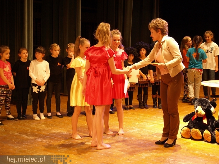 XIII Przegląd Zespołów Tanecznych ?Pasikonik 2014?