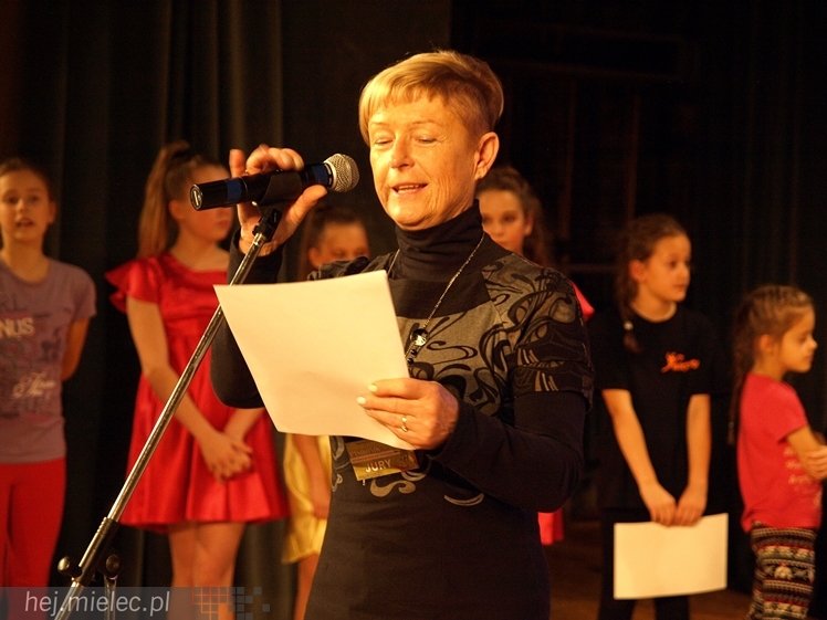 XIII Przegląd Zespołów Tanecznych ?Pasikonik 2014?