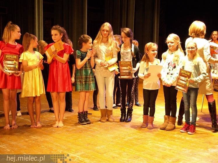 XIII Przegląd Zespołów Tanecznych ?Pasikonik 2014?