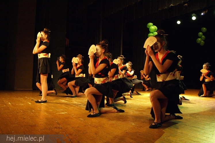 XIII Przegląd Zespołów Tanecznych ?Pasikonik 2014?