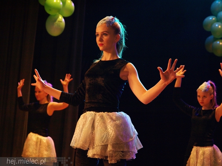 XIII Przegląd Zespołów Tanecznych ?Pasikonik 2014?