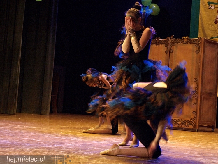 XIII Przegląd Zespołów Tanecznych ?Pasikonik 2014?