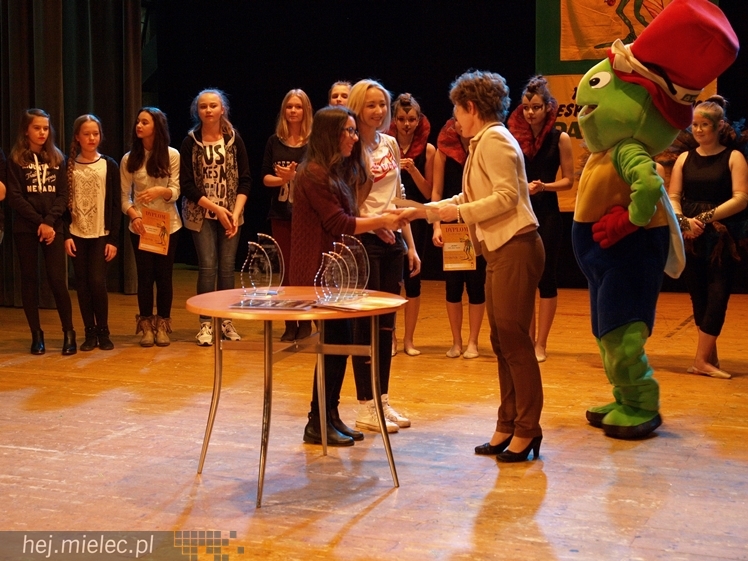 XIII Przegląd Zespołów Tanecznych ?Pasikonik 2014?